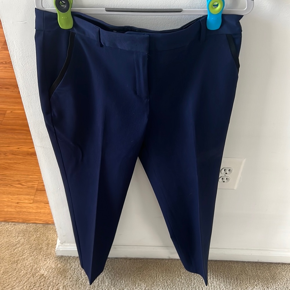 Express work pants. Columnist Ankle mid rise. Navy with black detail